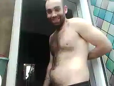 Snapshot of DrbigdickUK chatting on 11.01.25 DrbigdickUK online show from 11.01.25