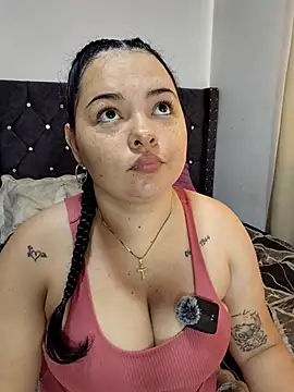 leoytessa 10 online show from 07.08.26