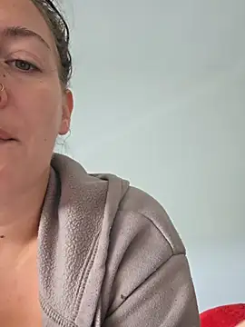 Sapphir3xoxo online show from 09.18.25