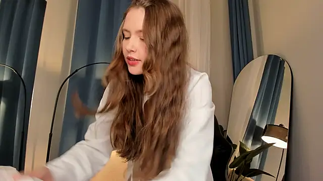 MaryannSoftt online show from 10.05.25