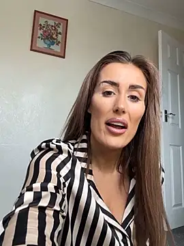 UKSYDNEYFOX online show from 03.08.25