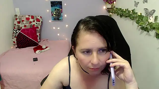 victoria jones online show from 12.18.24