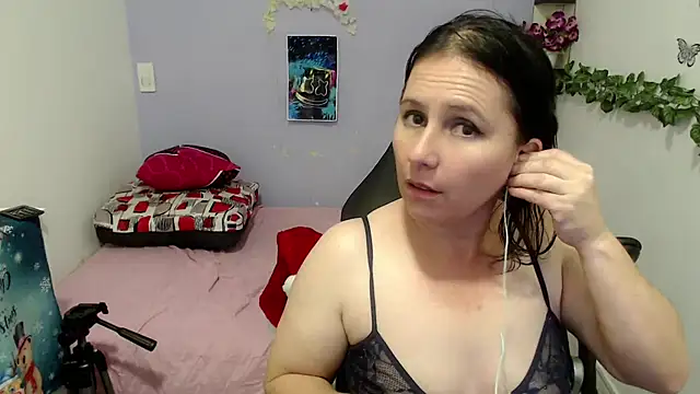 victoria jones online show from 12.18.24
