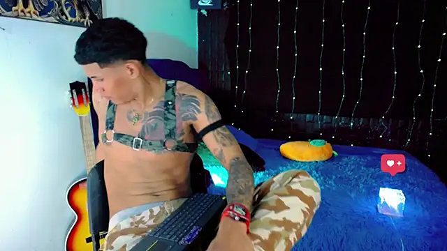 Damian latinxxx online show from 01.12.25