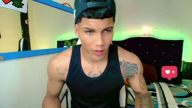 Damian latinxxx online show from 02.05.25