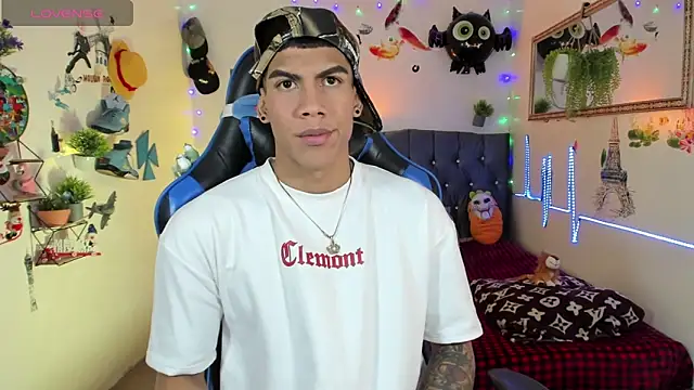 Damian latinxxx online show from 11.13.25