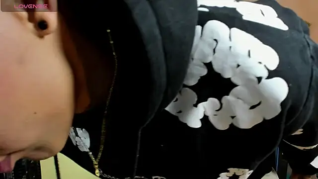 Damian latinxxx online show from 11.24.25