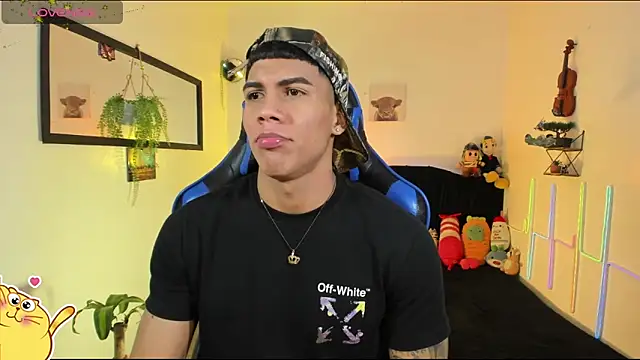 Damian latinxxx online show from 03.12.26