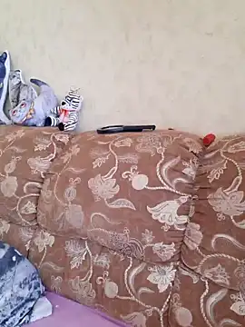 IsabellaBoni online show from 02.25.25