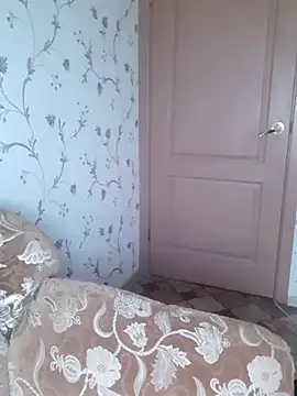 IsabellaBoni online show from 10.24.25