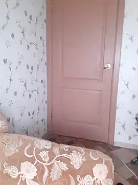 IsabellaBoni online show from 12.23.25