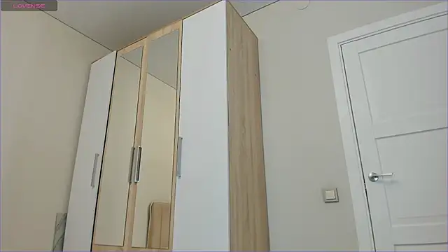 Snapshot of sweety_vikky chatting on 02.07.25 sweety vikky online show from 02.07.25