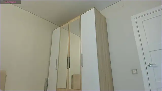 Snapshot of sweety_vikky chatting on 03.01.25 sweety vikky online show from 03.01.25