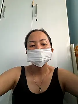 Snapshot of Baby-sexytits18 chatting on 03.19.25 Baby-sexytits18 online show from 03.19.25