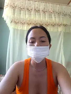 Snapshot of Baby-sexytits18 chatting on 03.22.25 Baby-sexytits18 online show from 03.22.25