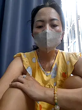 Baby-sexytits18 online show from 10.07.25