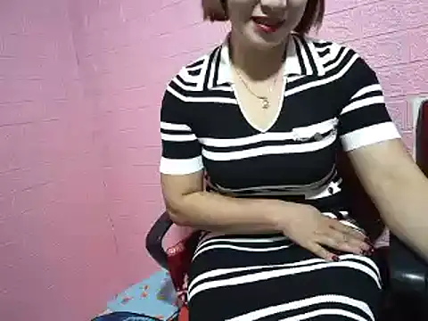 Mama-BigPussy online show from 12.13.24