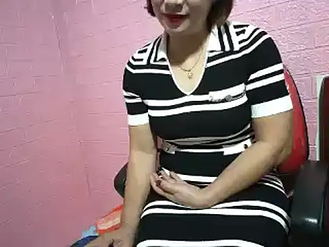 Mama-BigPussy online show from 12.13.24