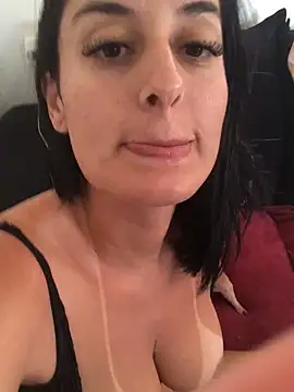 Catmila94 online show from 02.18.26