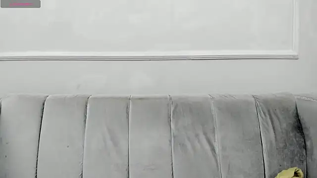 Isabellsmmith online show from 01.27.25