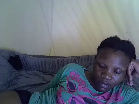 Snapshot of Sweet_serah chatting on 11.26.25 Sweet serah online show from 11.26.25