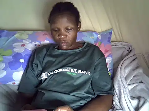 Snapshot of Sweet_serah chatting on 02.21.26 Sweet serah online show from 02.21.26