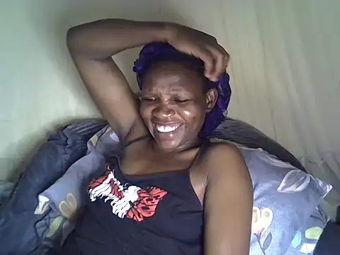 Snapshot of Sweet_serah chatting on 04.14.26 Sweet serah online show from 04.14.26