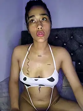 jaderossxx online show from 11.14.25