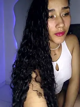 Snapshot of jaderossxx chatting on 06.05.26 jaderossxx online show from 06.05.26