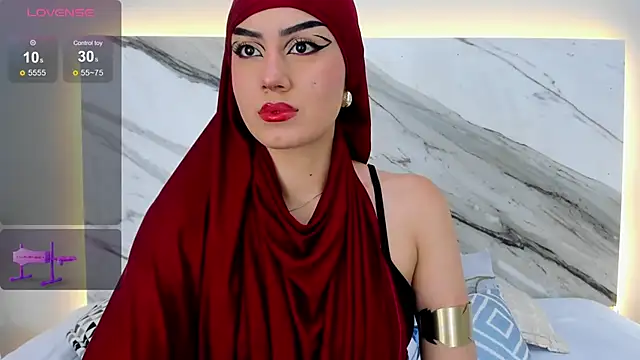 Snapshot of fatimarab chatting on 02.22.25 fatimarab online show from 02.22.25