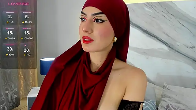 Snapshot of fatimarab chatting on 02.26.25 fatimarab online show from 02.26.25