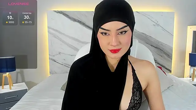 Snapshot of fatimarab chatting on 03.11.25 fatimarab online show from 03.11.25