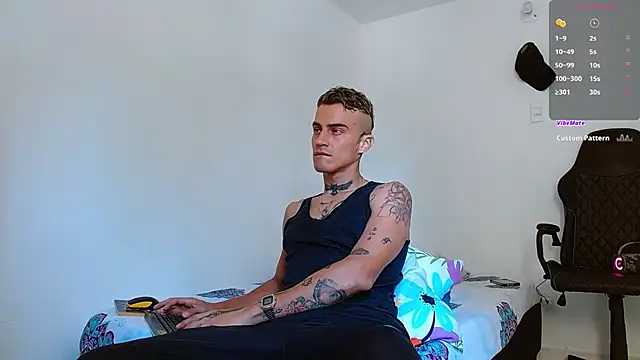 bray hotboy777 online show from 09.25.25