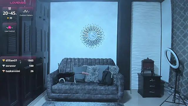 EroticAzir online show from 12.17.24