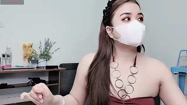 LyLy Office online show from 02.17.25