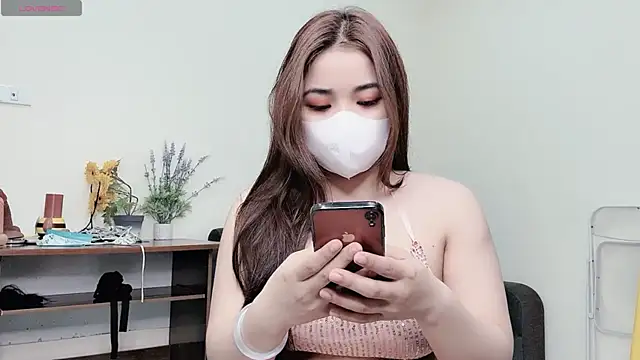 LyLy Office online show from 02.25.25