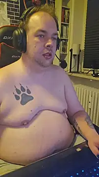 Snapshot of PupW0lfy chatting on 02.23.26 PupW0lfy online show from 02.23.26