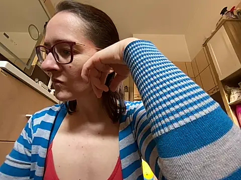 Milky hairy mommy online show from 03.05.26