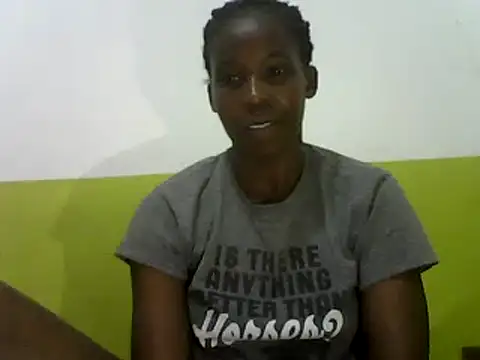 Snapshot of Claris2 chatting on 01.31.25 Claris2 online show from 01.31.25