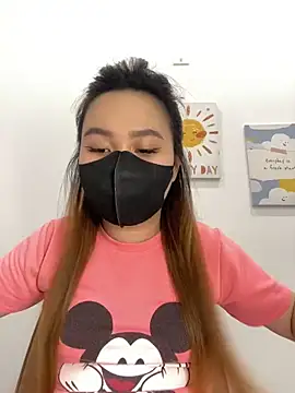 Odette68 online show from 10.27.25