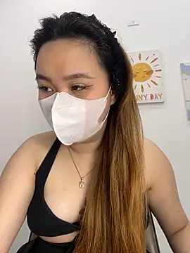 Odette68 online show from 10.28.25