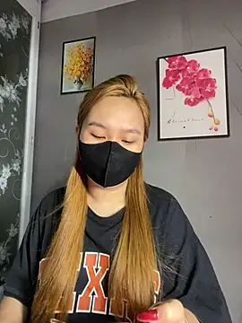 Odette68 online show from 04.18.26