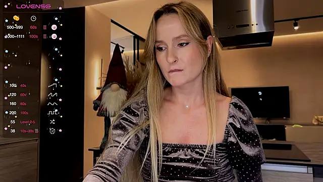 Peach  juice online show from 12.20.24