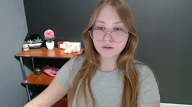 lady minx online show from 12.05.24