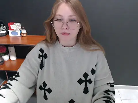 lady minx online show from 12.23.24