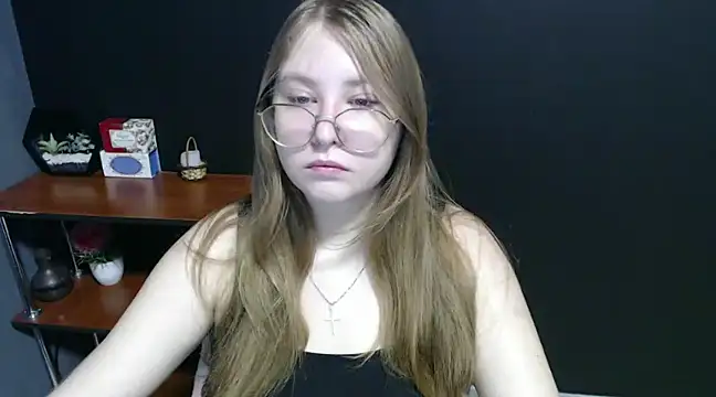 lady minx online show from 01.24.25