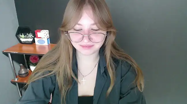 lady minx online show from 01.29.25