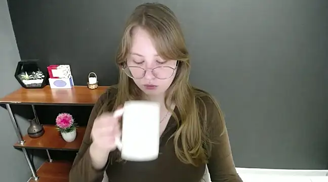 lady minx online show from 02.07.25