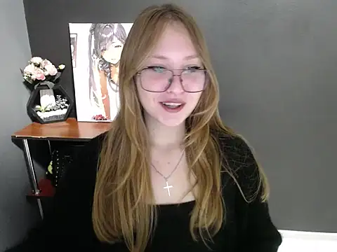 Snapshot of lady_minx chatting on 10.29.25 lady minx online show from 10.29.25