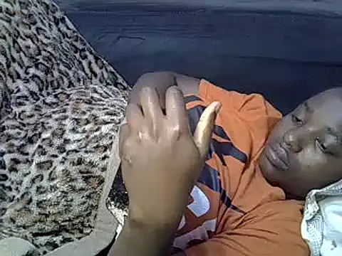 Snapshot of sweet_gal01 chatting on 12.05.24 sweet gal01 online show from 12.05.24